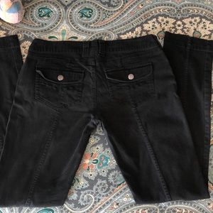 Moto-style skinny pants